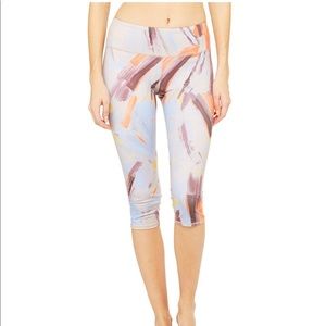 ALO Yoga Airbrush Capri Legging